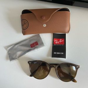 Ray-Ban Sunglasses